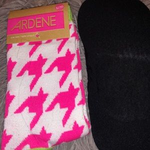 Brand new pack of socks.